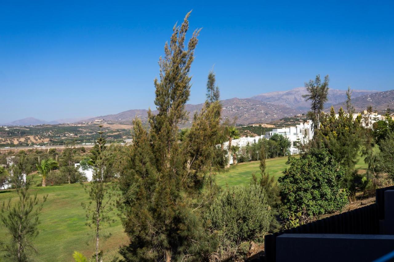 Casa De Nero - Premium House With Jacuzzi Next To Golf Course Villa Caleta De Velez Buitenkant foto